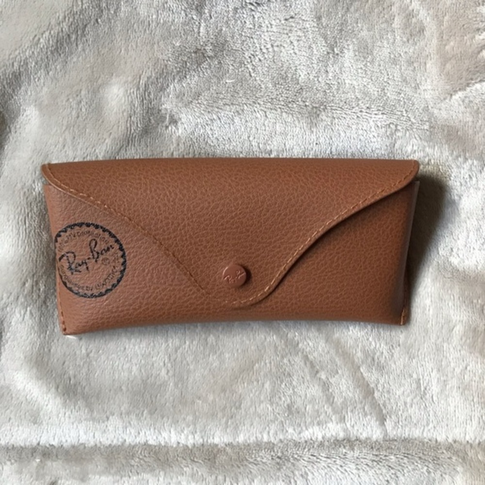 RAY-BAN || Eyeglass/Sunglasses Case✨